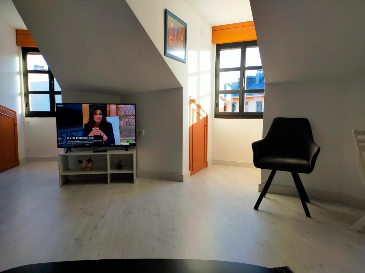 Apartamento En El Casco Antiguo De Ponferrada Exteriér fotografie